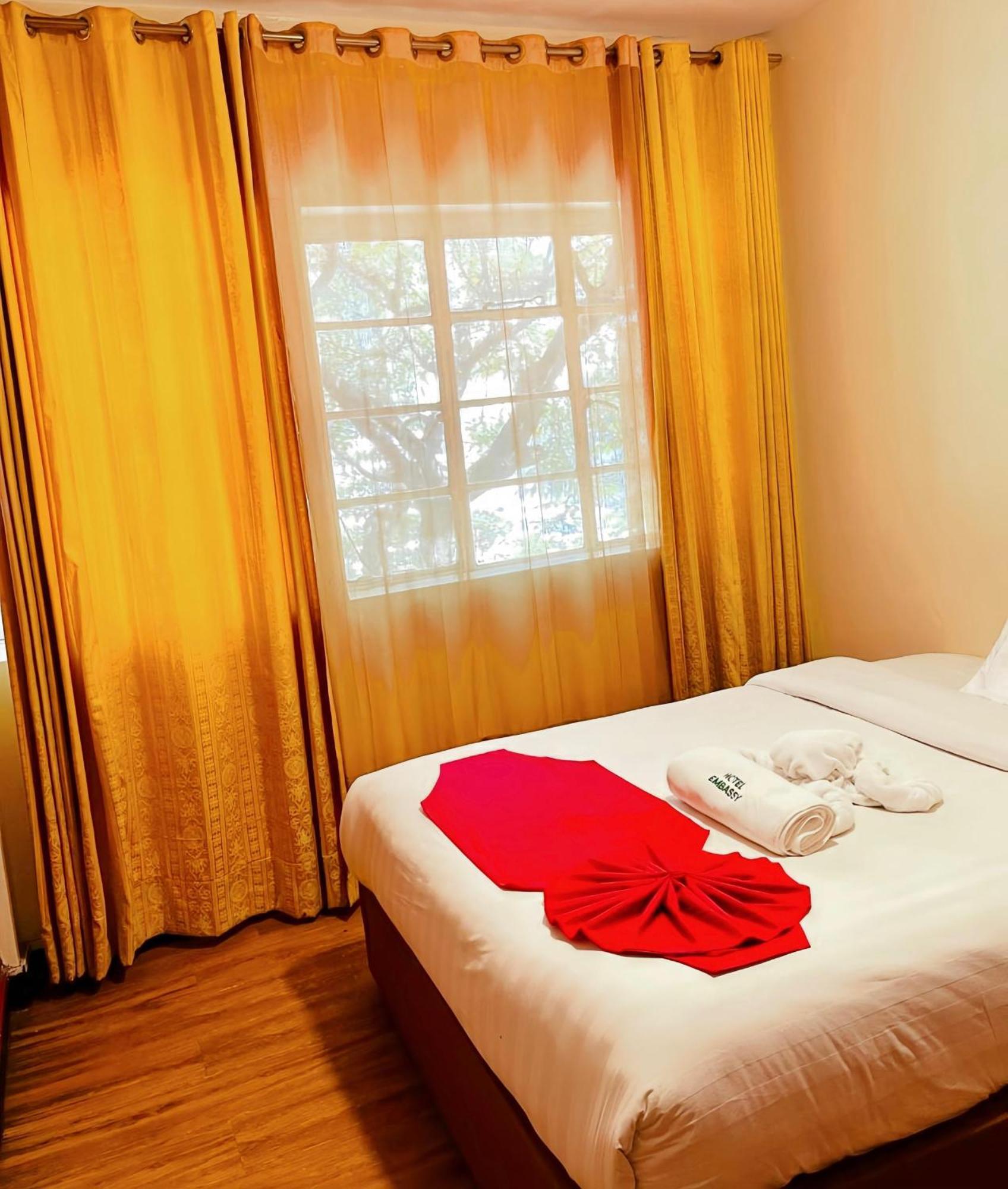 Hotel Embassy Nairobi Bagian luar foto