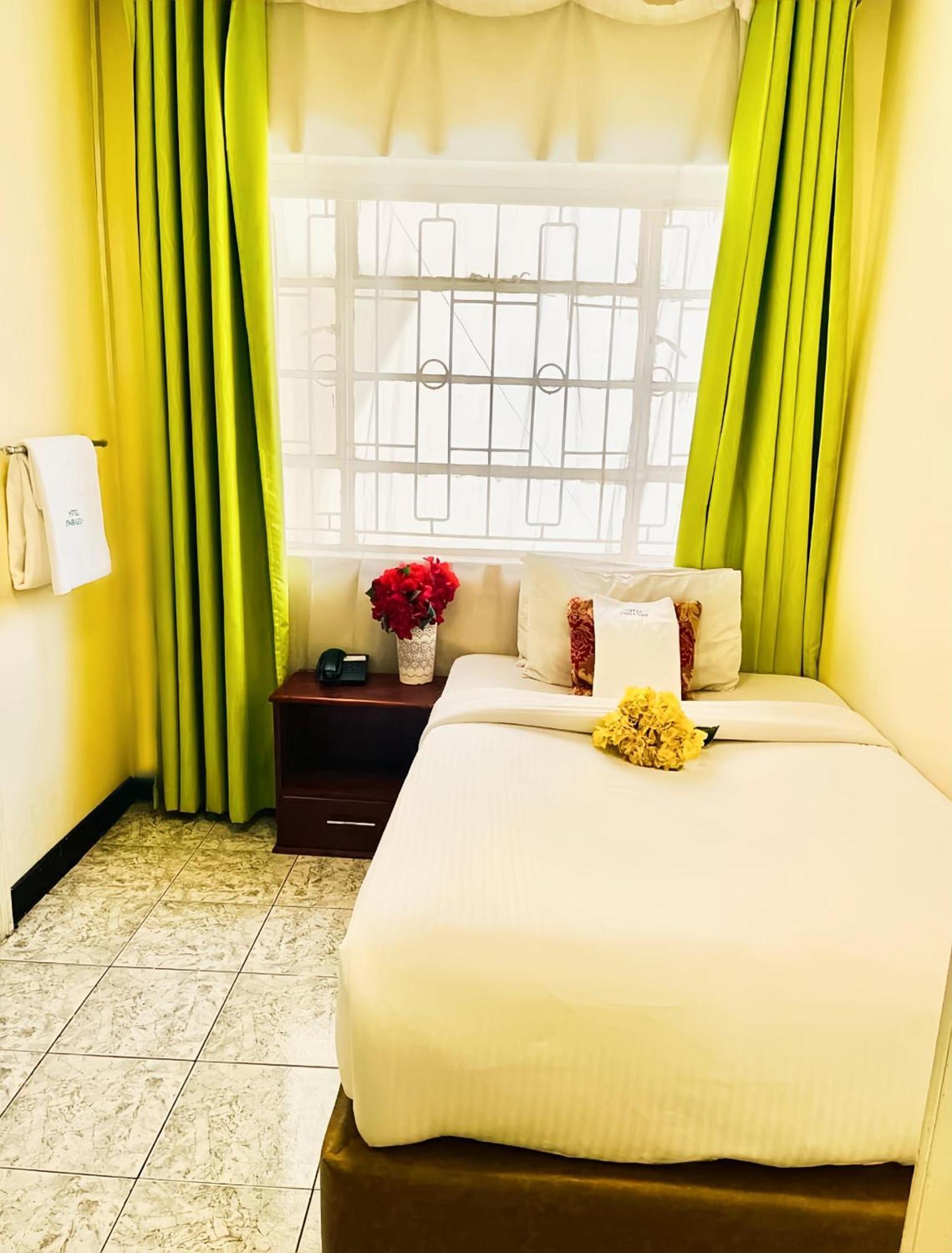 Hotel Embassy Nairobi Bagian luar foto